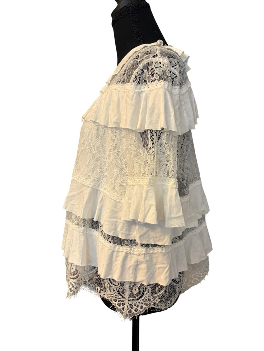 POL White Lace Ruffle Blouse - Picture 2 of 9